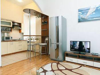 Uavoyage Business Apartments Kiev Dış mekan fotoğraf